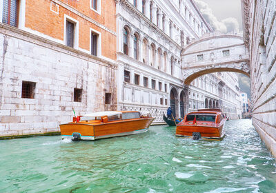 venise bateau taxi seminaire activite