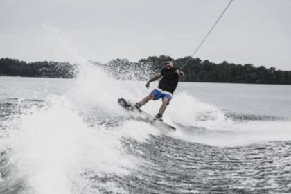 wakeboard seminaire annecy activites